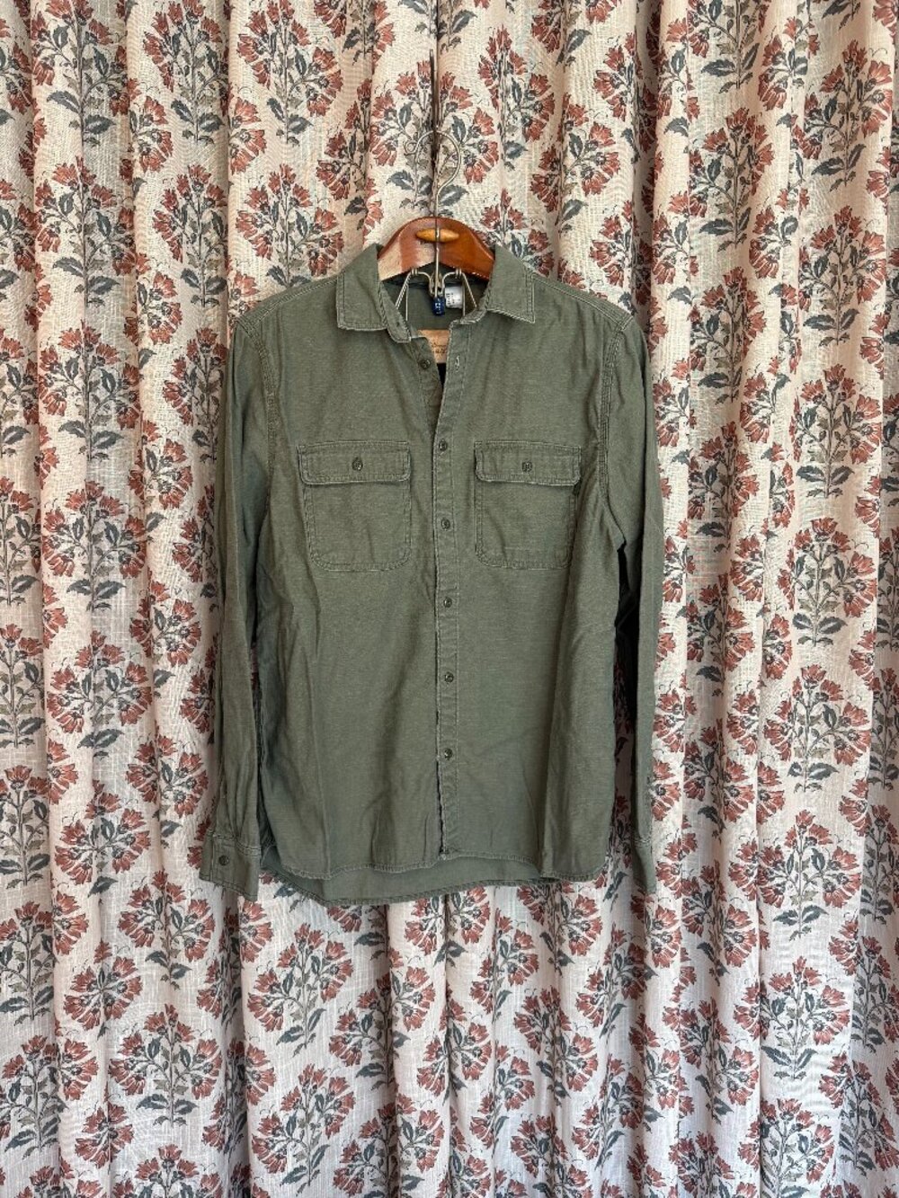 Men's H&M Button Down Shirt Medium